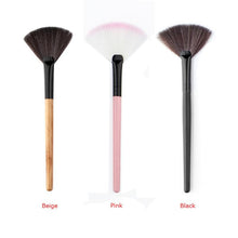 14.5*2.5*0.7 Good choice for women Makeup Fan Blush Face Powder Foundation Cosmetic Brush New and high quality 2017 Anne