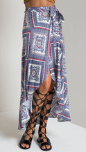 2016 Striped Asymmetrical Women Skirts Casual Beach Maxi Retro Print Skirt Loose Girl High Waist Skirts Long Maxi Skirt New
