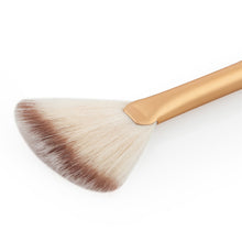 2016 Women Beauty 1Pcs Fan Brush Portable Slim Professional Makeup Brushes Freeshipping