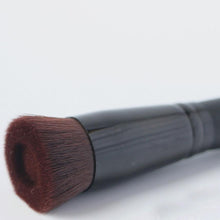 2017 New Arrivals Foundation Brush Multi-Function Makeup Brush Facial Care Liquid Soft Synthetic Hair Wooden Brush Anne