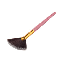 2017 new style 15cm Artificial Fiber Material 1Pc Fan Brush Portable Slim Professional Makeup Brush Anne
