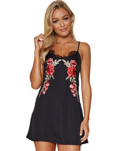 Blooming Jelly White Black Spaghetti Strap Dress Sexy V Neck Dress Backless Floral Embroidered Lace Patchwork Dress