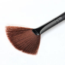 Excellent Quality Imported Nylon 1 PC Makeup Fan Goat Hair Blush Face Powder Foundation Cosmetic Brush Anne