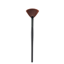 Excellent Quality Imported Nylon 1 PC Makeup Fan Goat Hair Blush Face Powder Foundation Cosmetic Brush Anne
