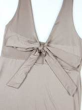Front Bow Tie Knot V Neck Sexy Bodycon Halter Backless Party Club 2017 Midi Keen Length New Arrivals 2017 Ladies Women Dresses