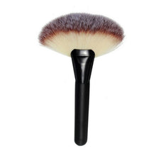 Good choice for women Makeup Large Fan Goat Hair Blush Face Powder Foundation Cosmetic Brush real brush Anne