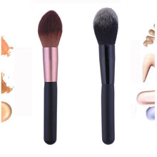 It is portable and convenient to use and carry Multifunctional Makeup Brush Foundation Concealer Blush Powder Brush Makeup Tool