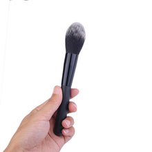It is portable and convenient to use and carry Multifunctional Makeup Brush Foundation Concealer Blush Powder Brush Makeup Tool