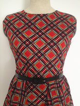 Leisure Red Dress With Belt Plaid Print Dress O-Neck Knee Length Dresses 2016 New Fashion Pencil Summer 2016 High Quality Dress