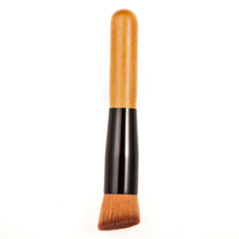 Moisturizing Concealer + Inclined Partner Powder Brush + Water Drop Shape Puff you should have one easy to take Anne
