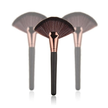 New 1pcs Makeup Large Fan Brush Blush Powder Foundation Brush Make Up Tool big fan Cosmetics brushes