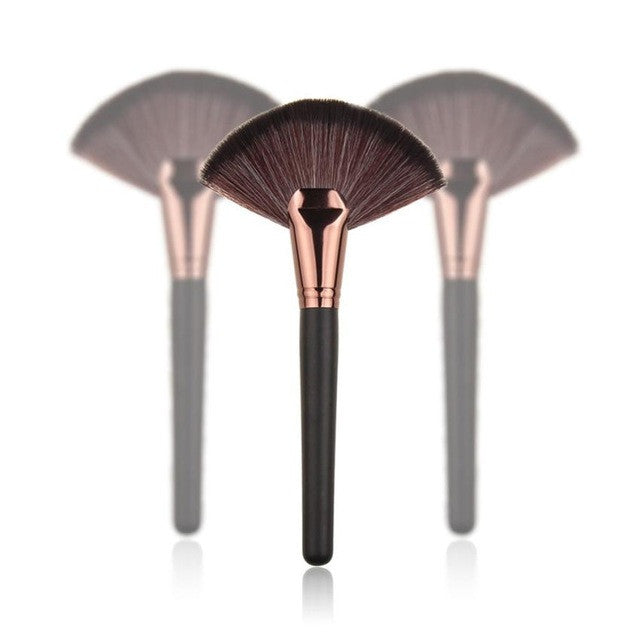 New Arrival Makeup Large Fan Goat Hair Blush Face Powder Foundation Cosmetic Brush Imported Nylon maquillaje 2017 Anne