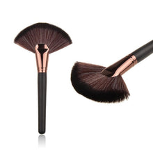 New Arrival Makeup Large Fan Goat Hair Blush Face Powder Foundation Cosmetic Brush Imported Nylon maquillaje 2017 Anne