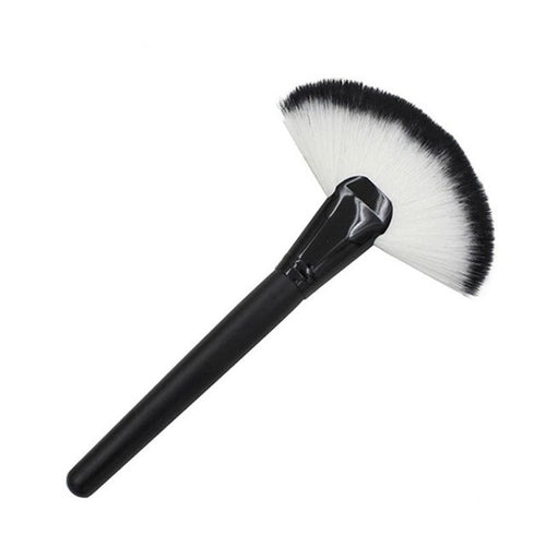 New Designer high quality Makeup Large Fan Goat Hair Blush Face Powder Foundation Cosmetic Brush polvos maquillaje marcas Anne