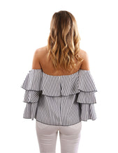 Off Shoulder Striped Shirt Ruffle Slash Neck Blouse 2017 Fashion Short Chiffon Women Blouses Chemise Blusas