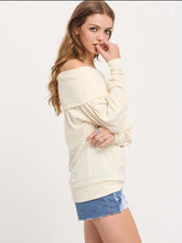Off Shoulder Women Tops And Blouses 2016 New Fashion Tops Casual Shirt High Quality Fashion 2016 Women Autumn TopsWomen