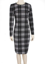 Plaid Women Dress Long Sleeve Winter Autumn Plus Size Bodycon Casual Slim Dress Elegant 2015 Robe With Belt