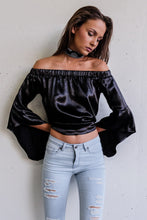 Slik Off Shoulder Flare Bell Sleeve Women Sexy Summer Blouse Fashion 2016 Casual Ladies Tops And Blouses High Quality Blouse