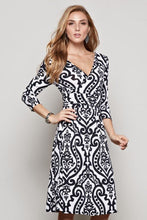 The Milk Silk Tribal Print Three Quarter Sleeve Dress Knee Length V-Neck Slim 2016 Women Autumn Club New Fashion Sexy Dress