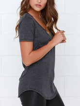 V Neck Front Pocket Short Sleeve T Shirt Women Tee Shirt Women Tshirt Summer Fashion Vogue Women Clothing Fashionable Women