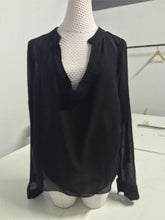 V Neck Women Blouses Draped Women Tops Blusas Blusa Feminina Camisas Femininas 2015 Vintage Sexy White Black Blouse